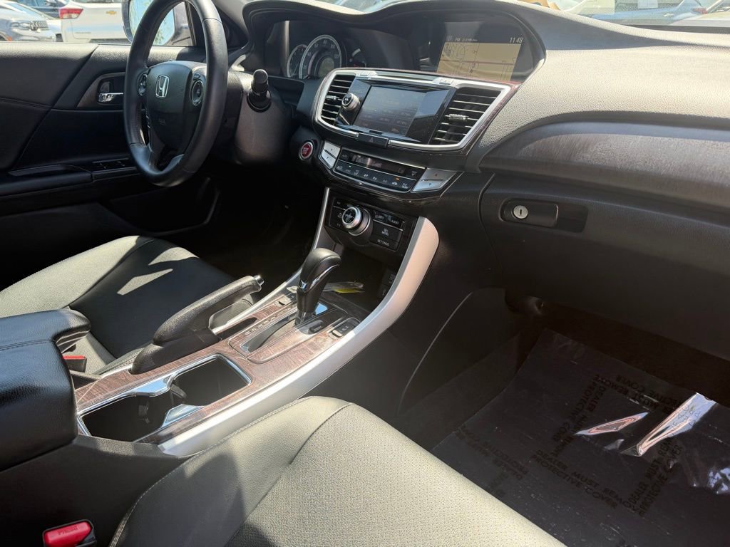 Used 2015 Honda Accord EX-L image 10