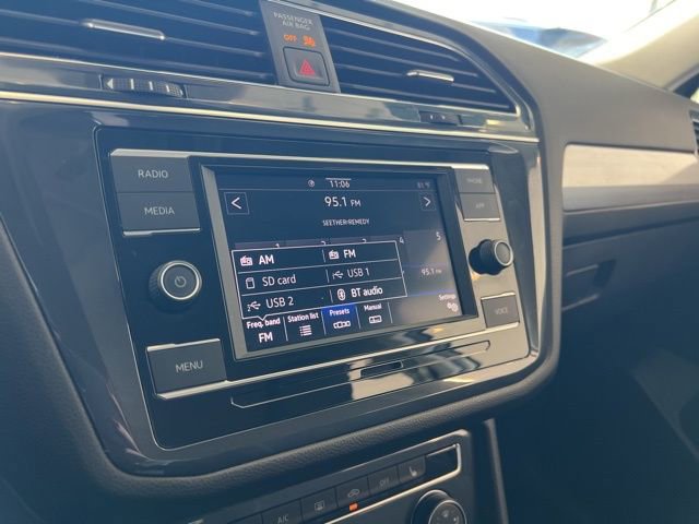Certified 2023 Volkswagen Tiguan S image 21