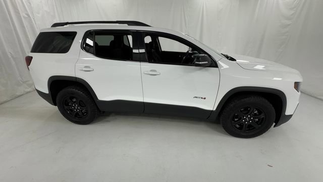 Used 2023 GMC Acadia AT4 AWD/4WD image 2