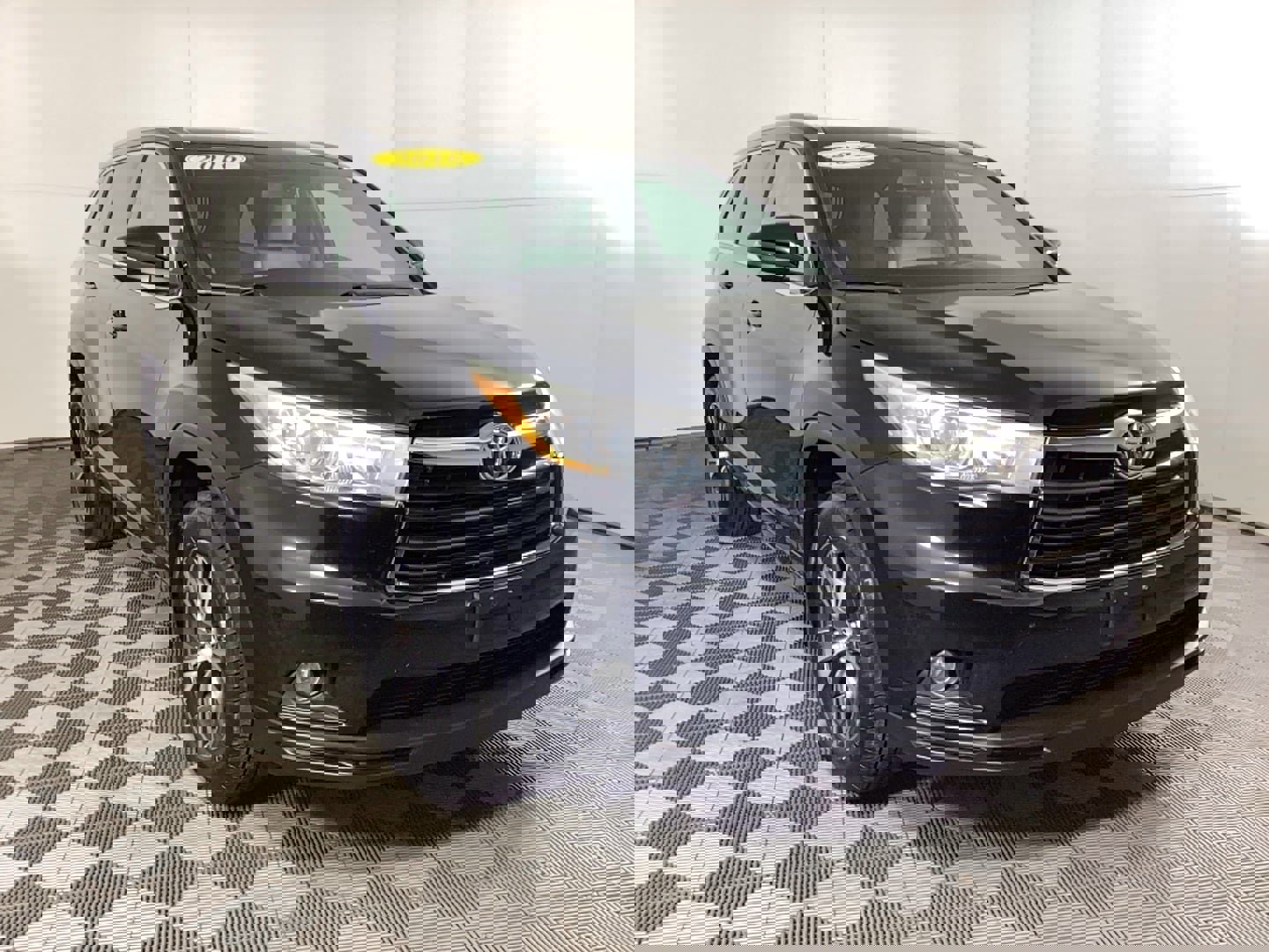 Used 2016 Toyota Highlander XLE