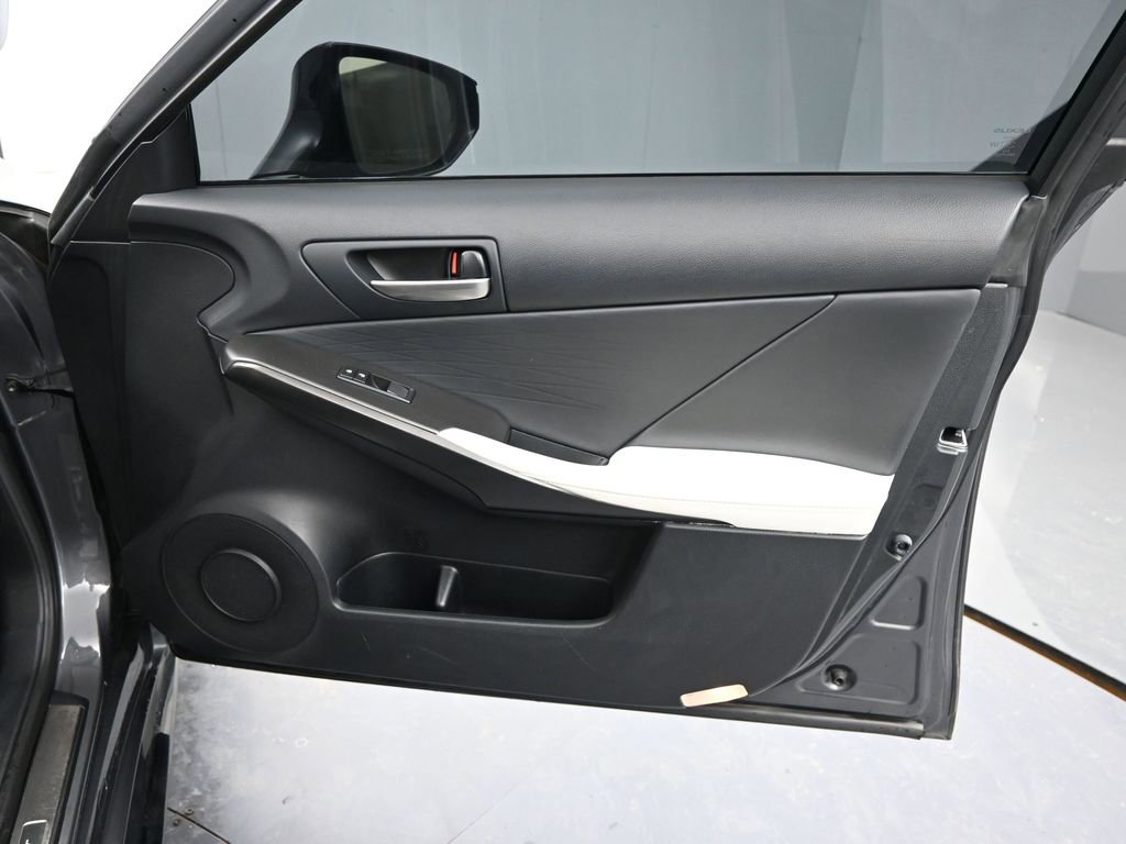 Used 2021 Lexus IS 350 F Sport image 19