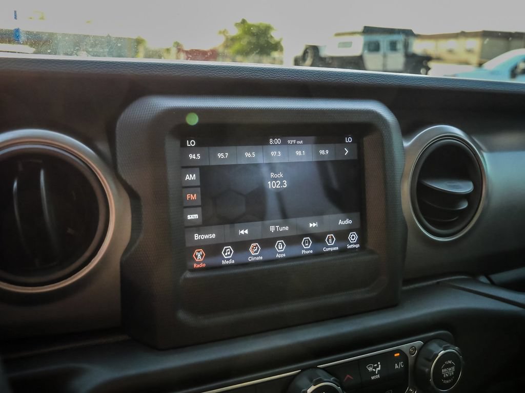 Used 2022 Jeep Gladiator Sport AWD/4WD image 35