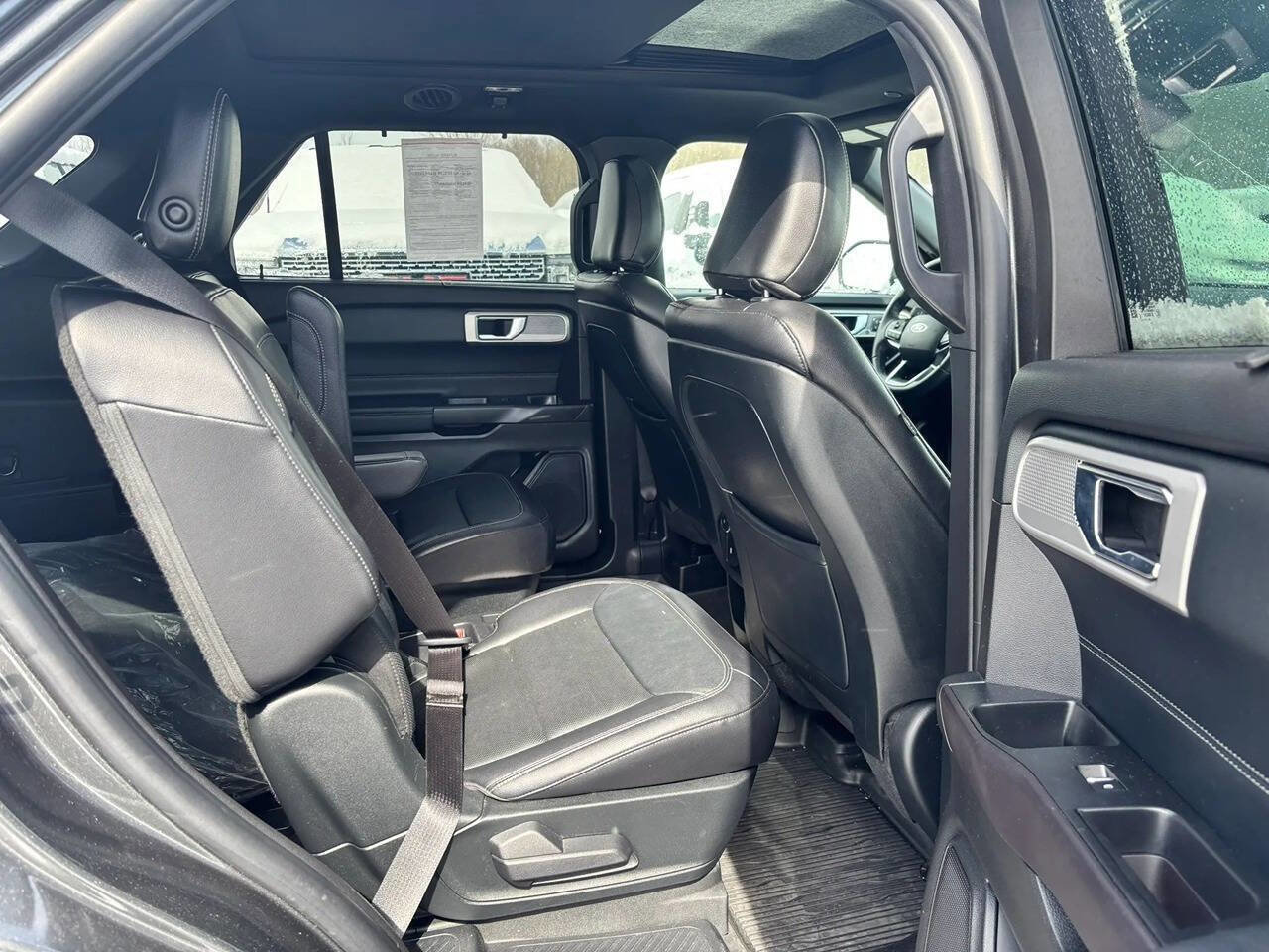 Used 2020 Ford Explorer Limited w/ Class III Trailer Tow Package image 11