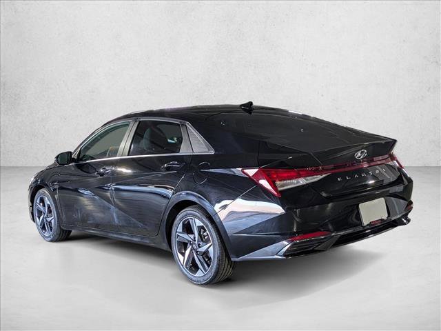 Used 2022 Hyundai Elantra SEL w/ Convenience + Premium Package FWD image 8