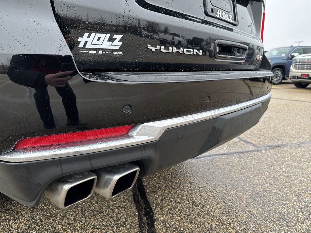 Certified 2025 GMC Yukon Denali image 6