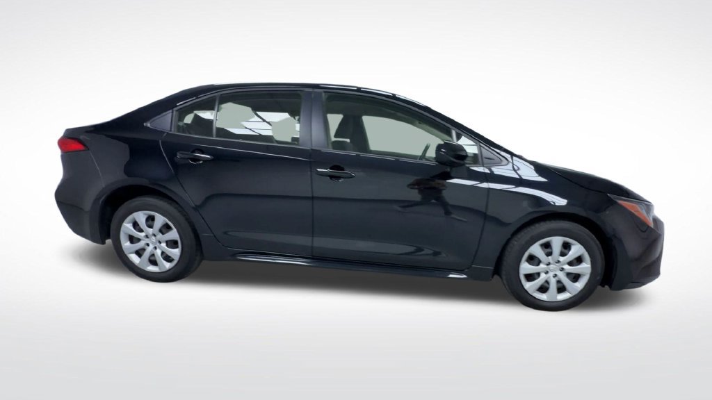 Certified 2024 Toyota Corolla LE FWD image 10