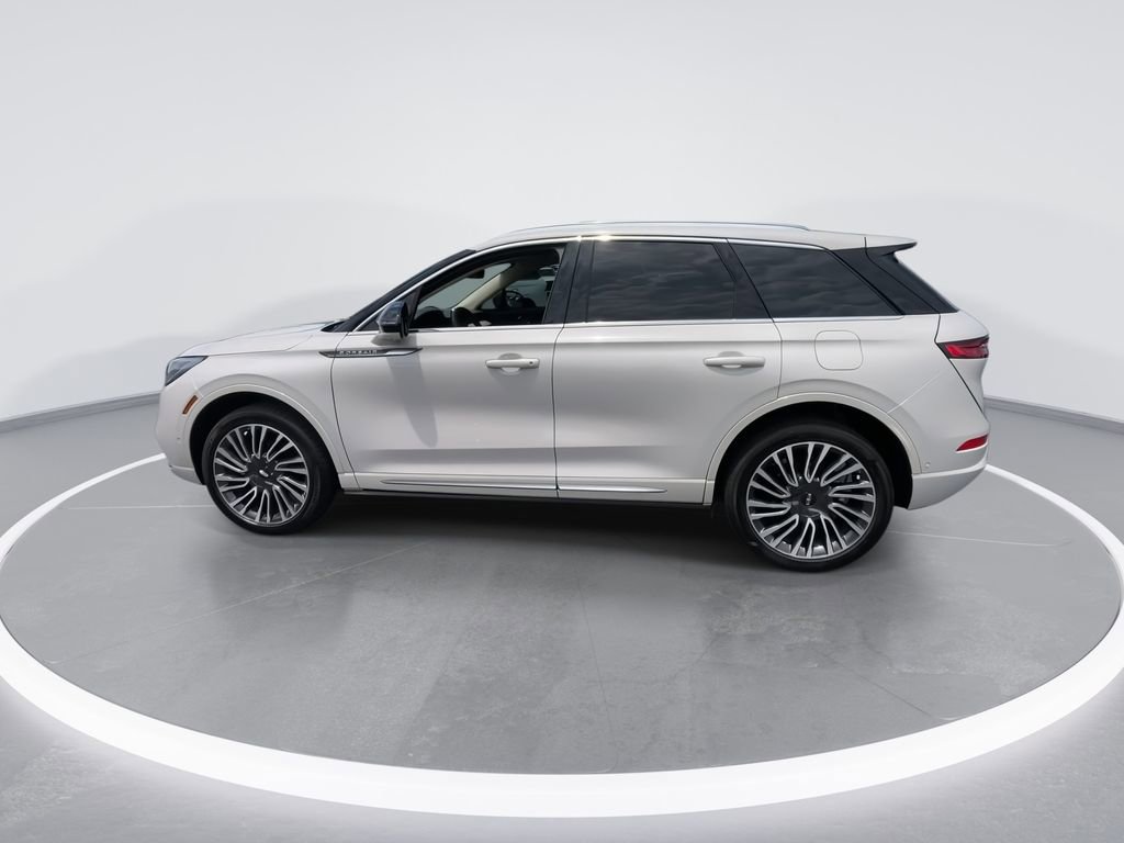 Used 2022 Lincoln Corsair Reserve w/ Equipment Group 201A AWD/4WD image 5