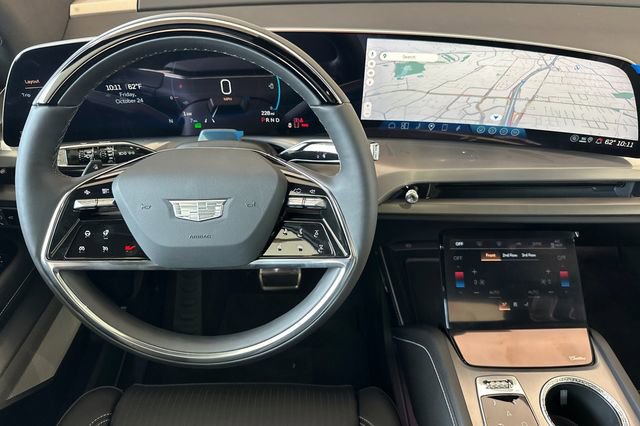 New 2026 Cadillac Vistiq Luxury w/ LPO, Floor Liner Package image 14