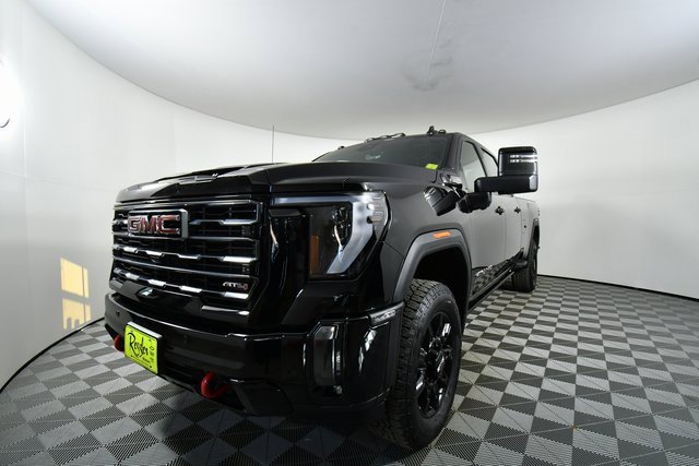 Used 2024 GMC Sierra 2500 AT4 w/ AT4 Premium Plus Package image 6