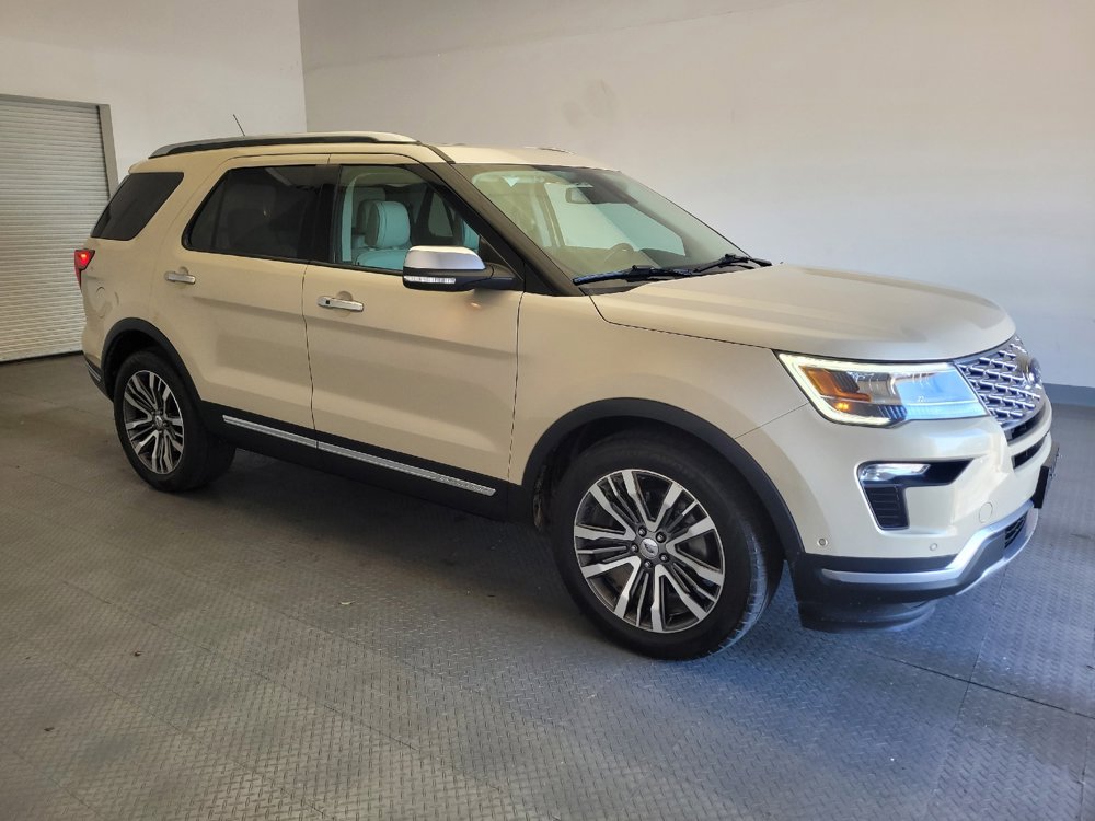 Used 2018 Ford Explorer Platinum image 11