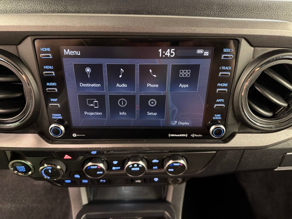 Used 2020 Toyota Tacoma TRD Sport w/ TRD Premium Sport Package AWD/4WD image 9