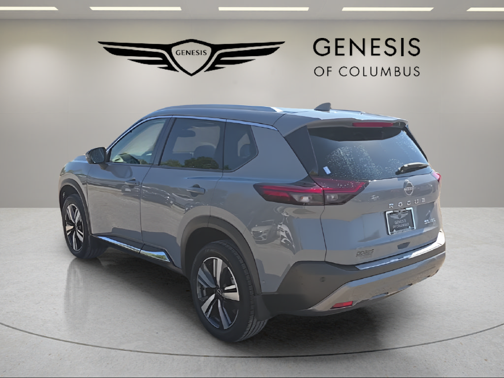 Used 2023 Nissan Rogue SL w/ SL Premium Package AWD/4WD image 3