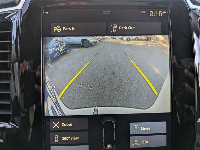 Used 2017 Volvo XC90 T6 Momentum w/ Vision Package image 13