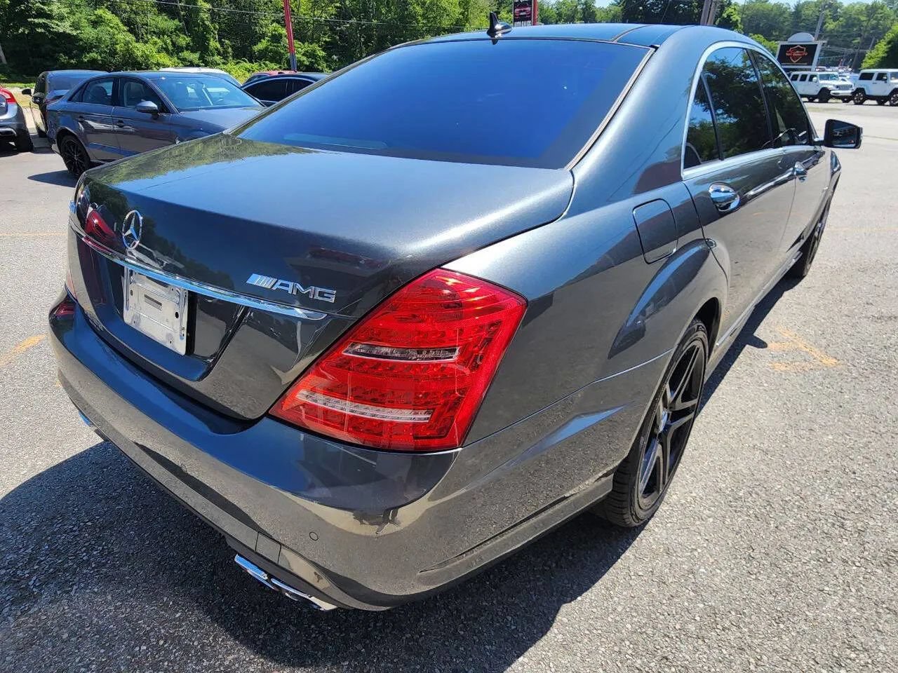 Used 2013 Mercedes-Benz S 63 AMG w/ AMG Performance Pkg image 6