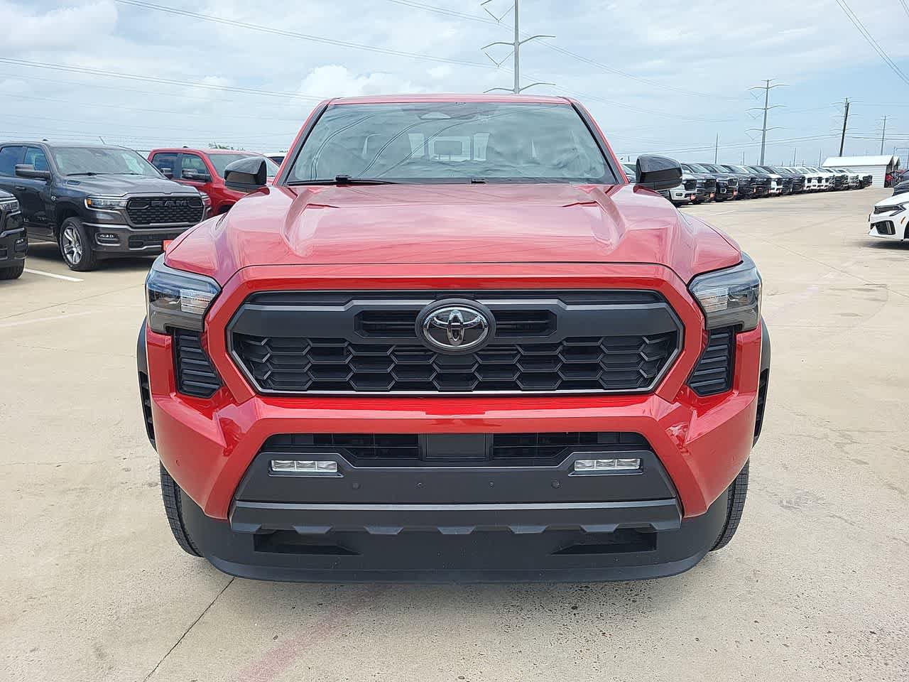Used 2025 Toyota Tacoma TRD Off-Road w/ TRD Off Road Upgrade Package AWD/4WD image 14