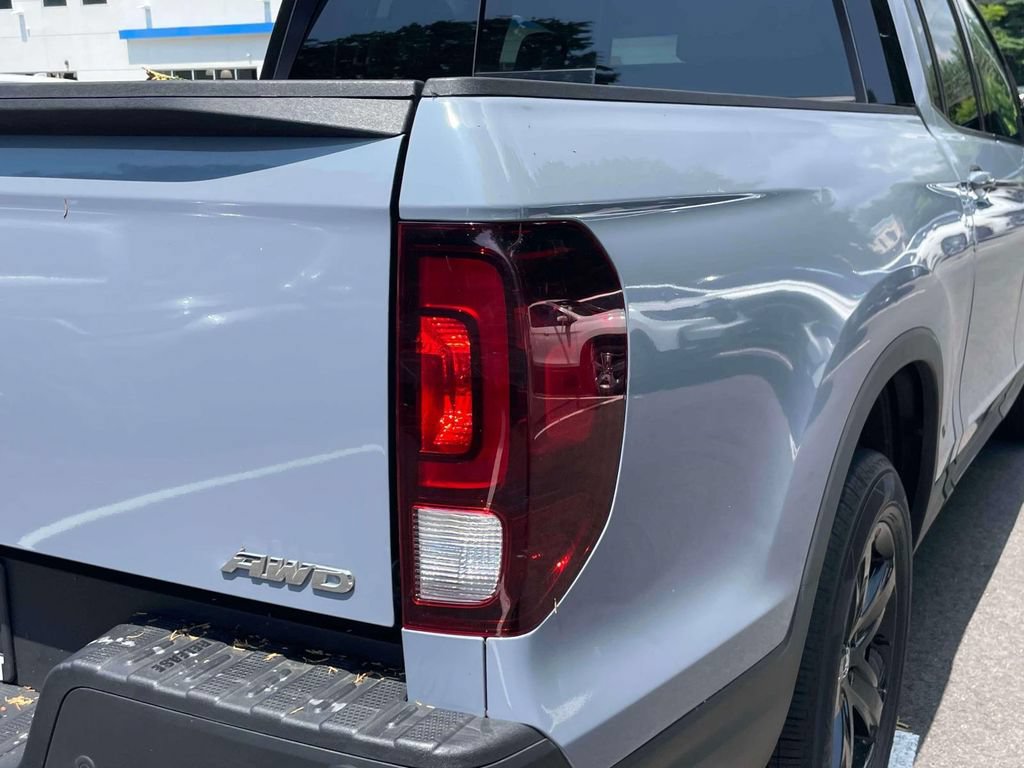 Certified 2023 Honda Ridgeline Black Edition image 6