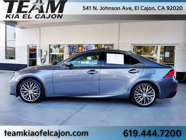 Used 2017 Lexus IS 200t image 6