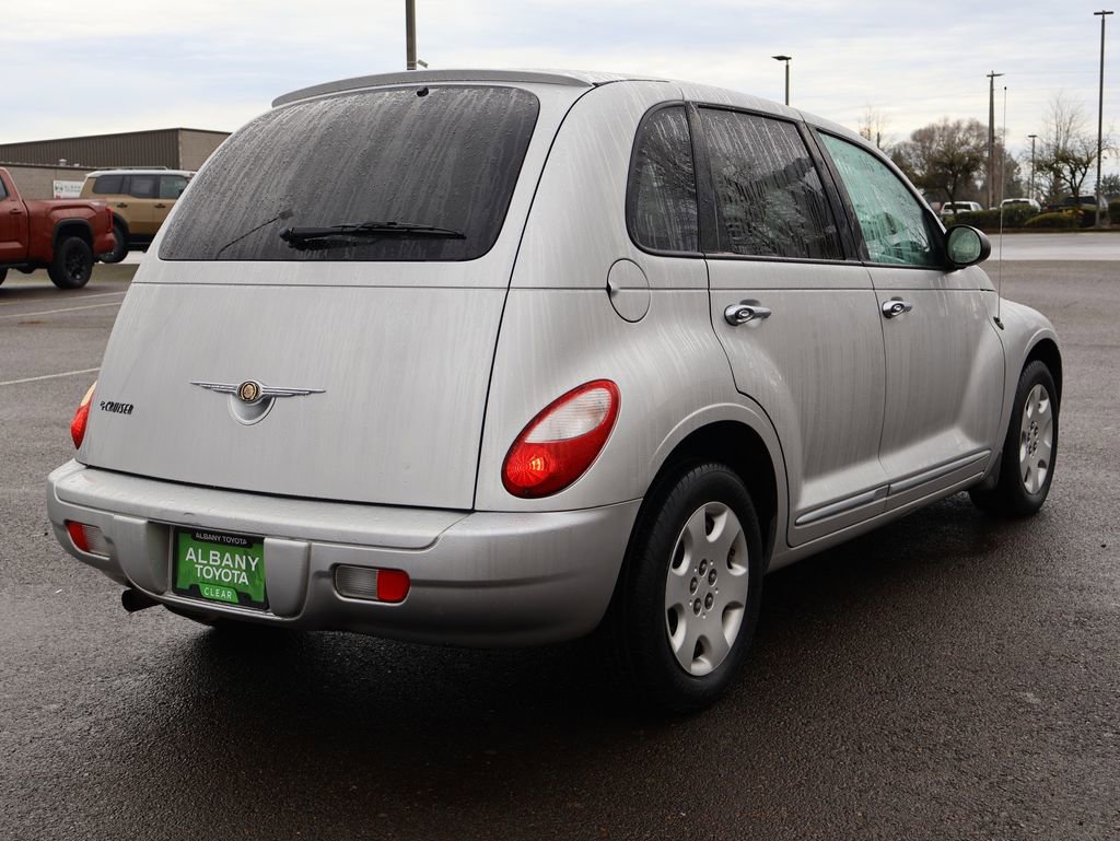 Used 2008 Chrysler PT Cruiser LX image 6