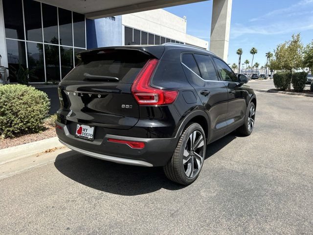New 2024 Volvo XC40 B5 Plus w/ Climate Package AWD/4WD image 5