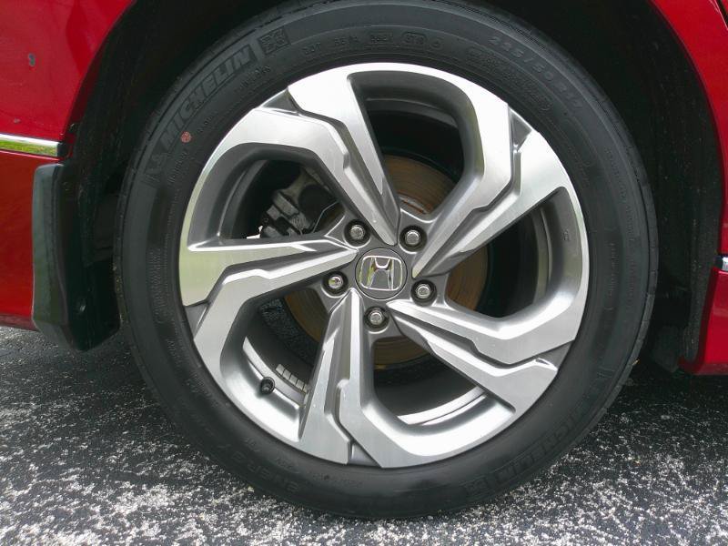 Used 2020 Honda Accord EX image 28