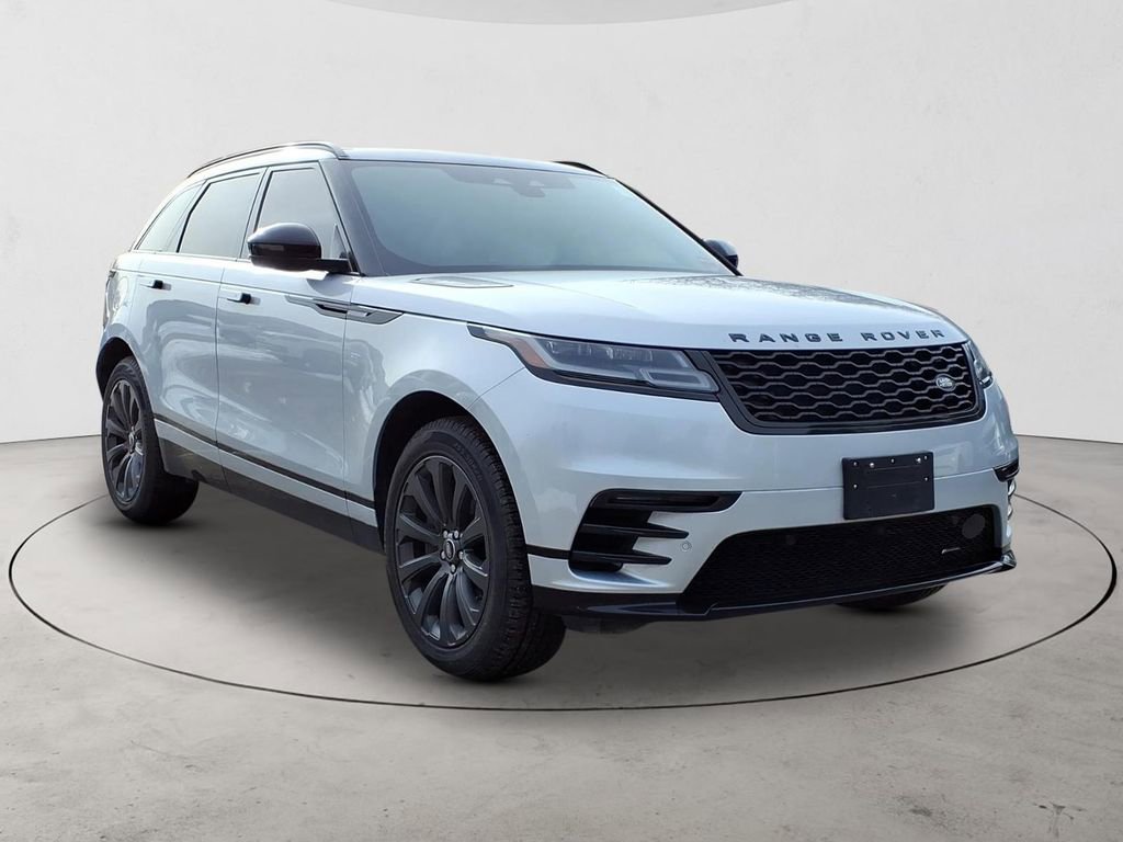Certified 2022 Land Rover Range Rover Velar R-Dynamic S image 3