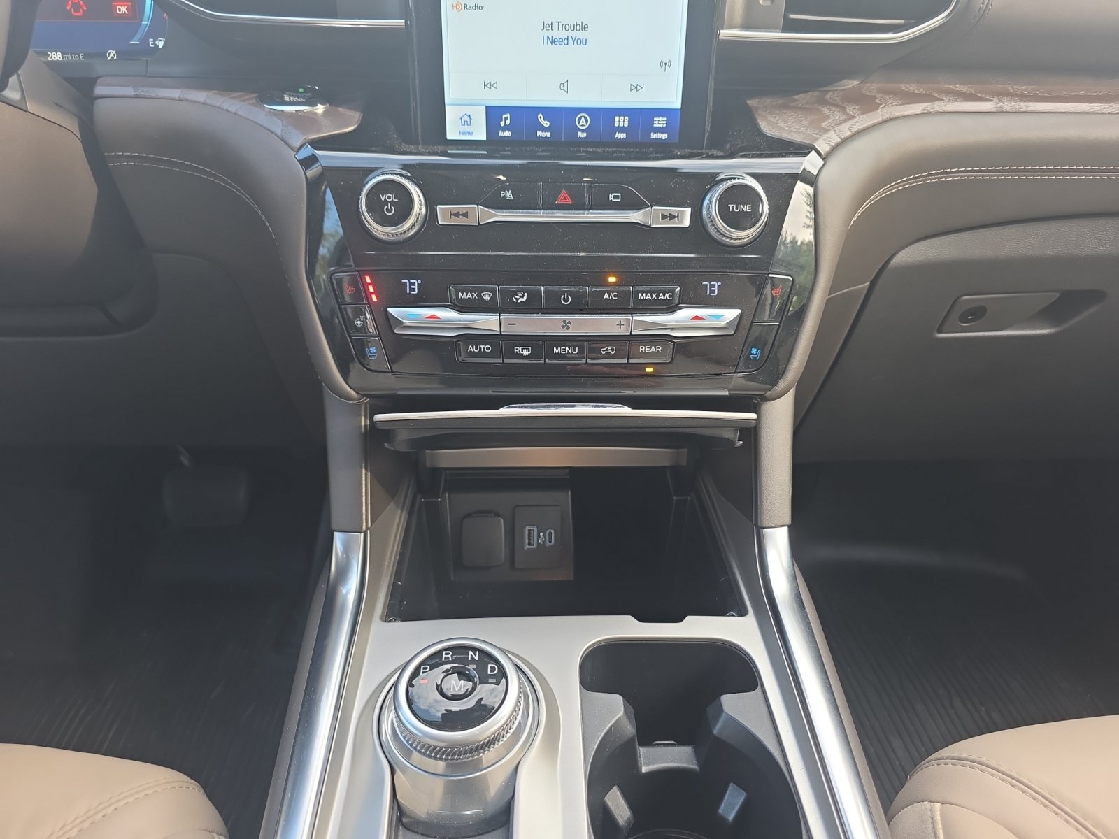 Used 2021 Ford Explorer Platinum w/ Equipment Group 601A AWD/4WD image 12