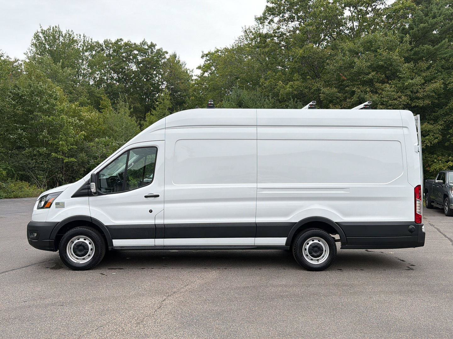 Used 2024 Ford Transit 350 148 High Roof Extended RWD image 2