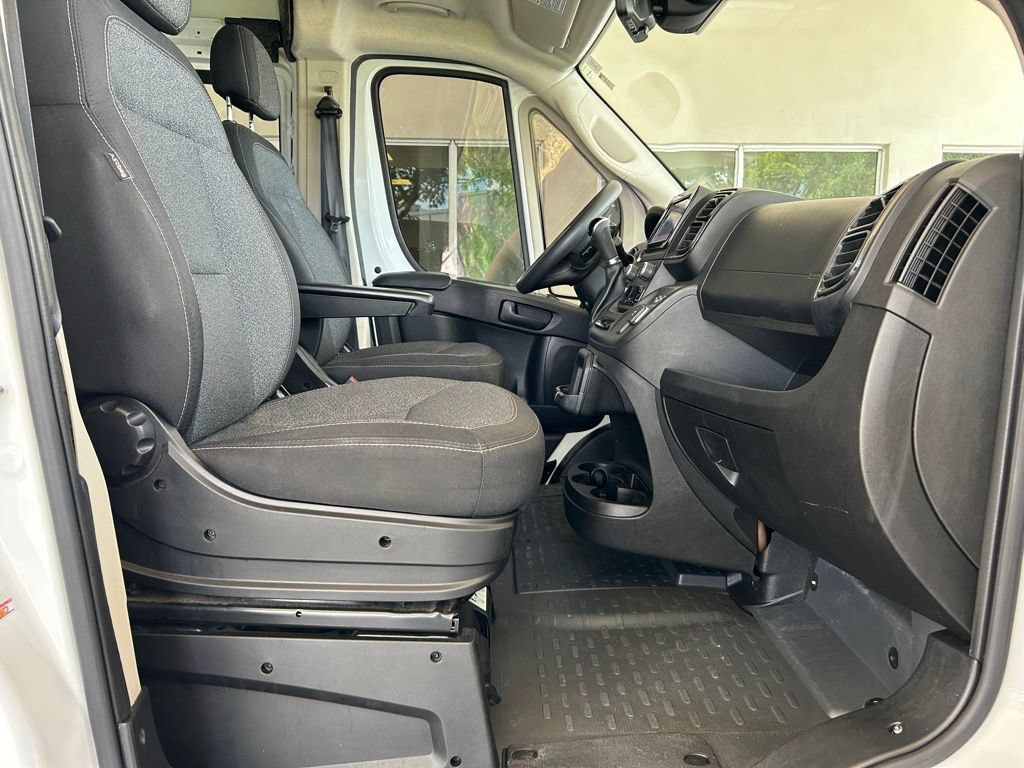 Used 2022 RAM ProMaster 2500 w/ Safety Group (A) FWD image 19