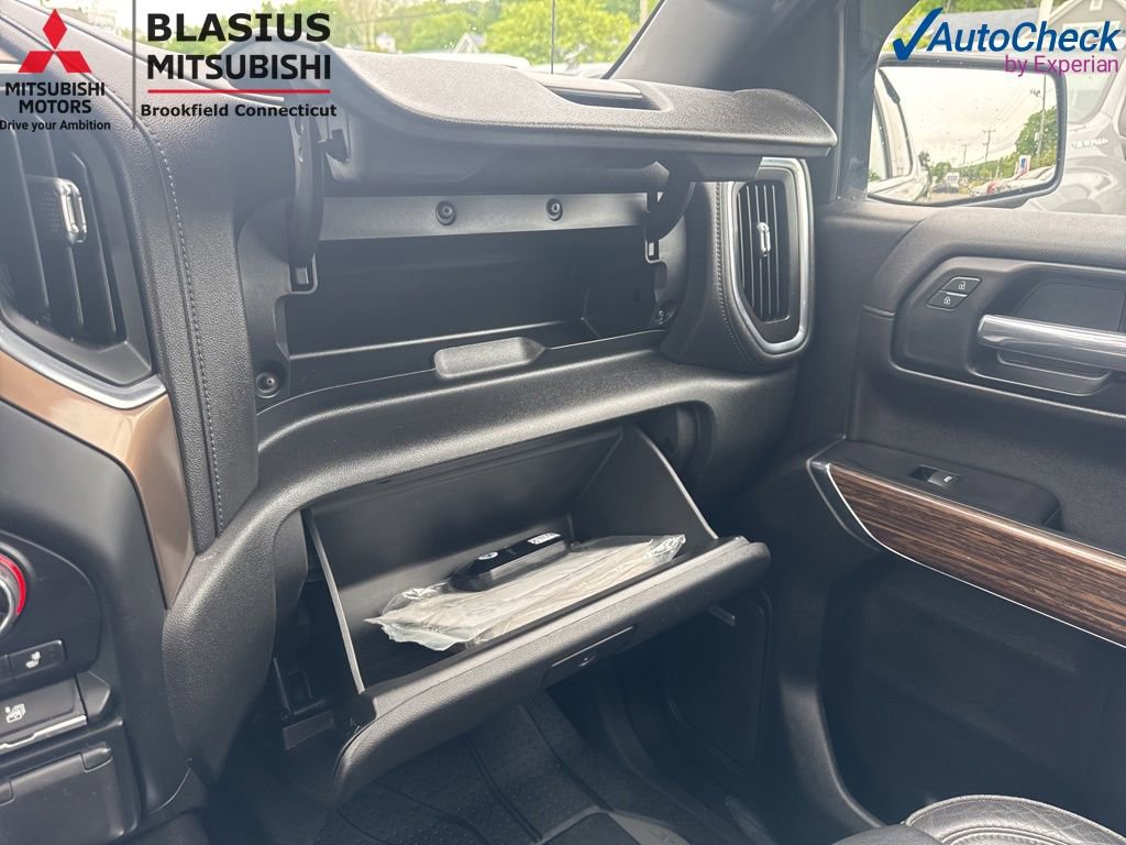 Used 2019 Chevrolet Silverado 1500 High Country w/ Technology Package AWD/4WD image 34