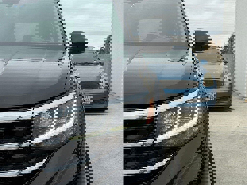 Used 2021 Volkswagen Atlas SEL w/ MDO Package (Bench Seat) image 3