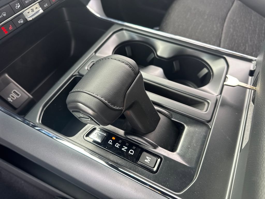 New 2026 Ford F150 XLT w/ Equipment Group 302A MID image 19