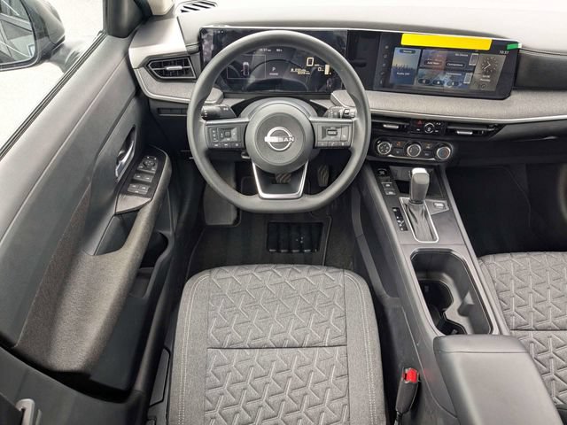 Used 2025 Nissan Kicks SV FWD image 14