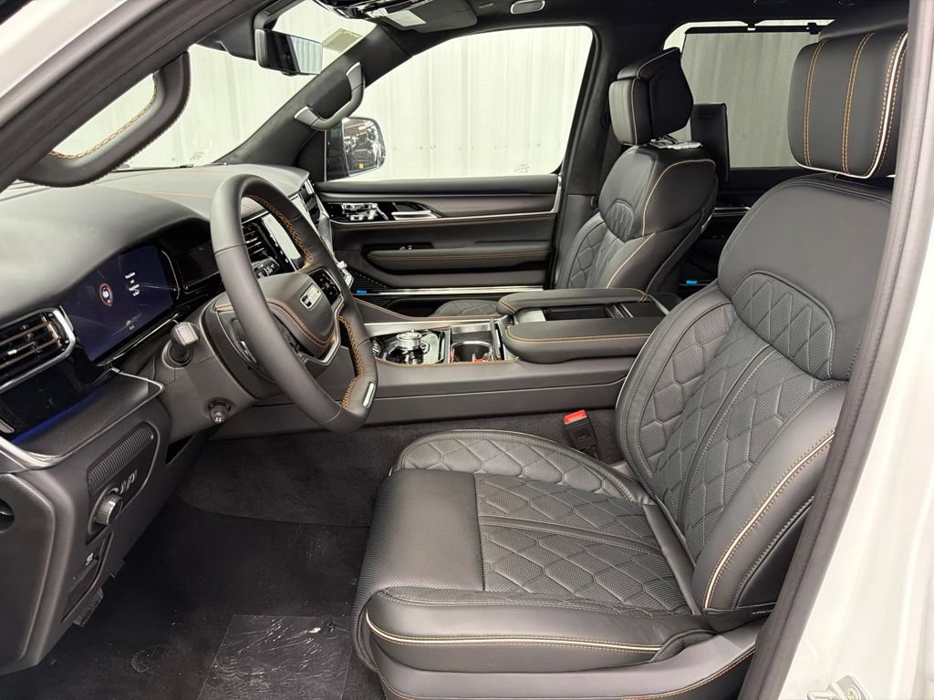 New 2026 Jeep Grand Wagoneer Summit AWD/4WD image 19