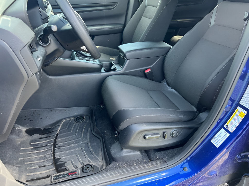 Used 2023 Honda CR-V EX image 18
