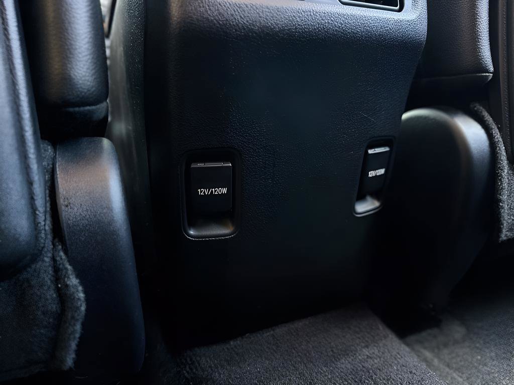 Used 2014 Toyota 4Runner Limited image 21