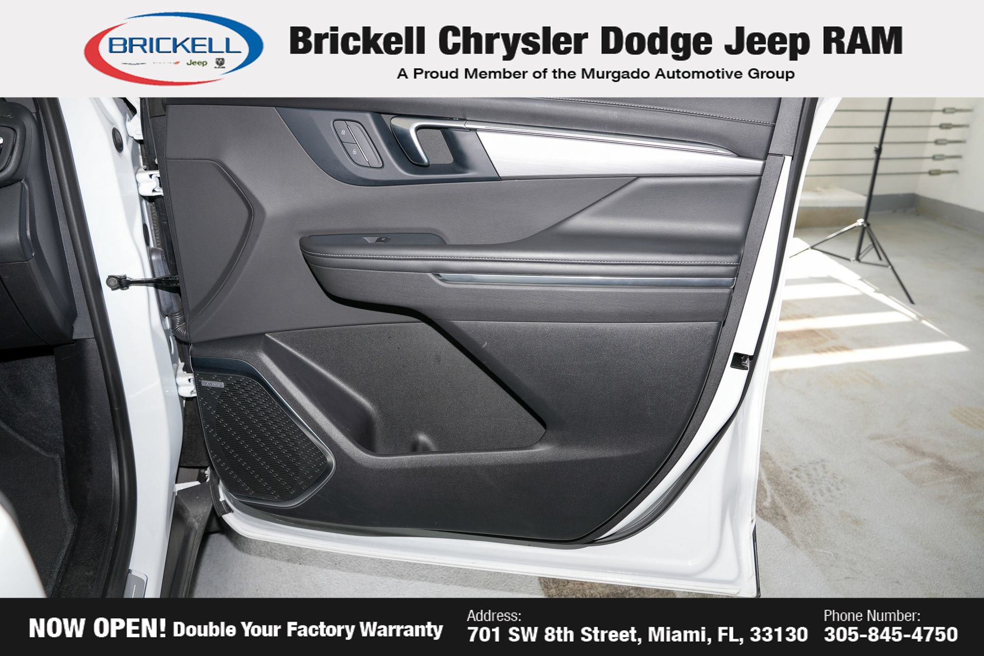 Used 2025 Buick Enclave Preferred FWD image 14