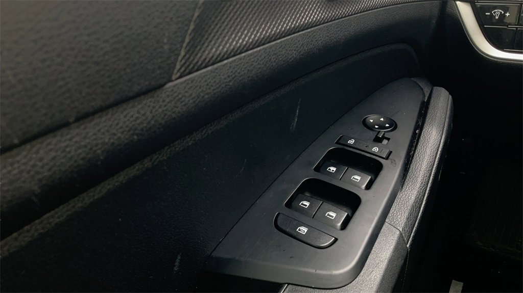 Used 2024 Kia Sportage LX image 18