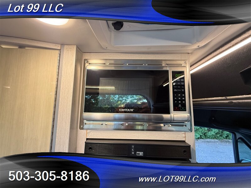 Used 2020 Mercedes-Benz Sprinter 2500 image 32
