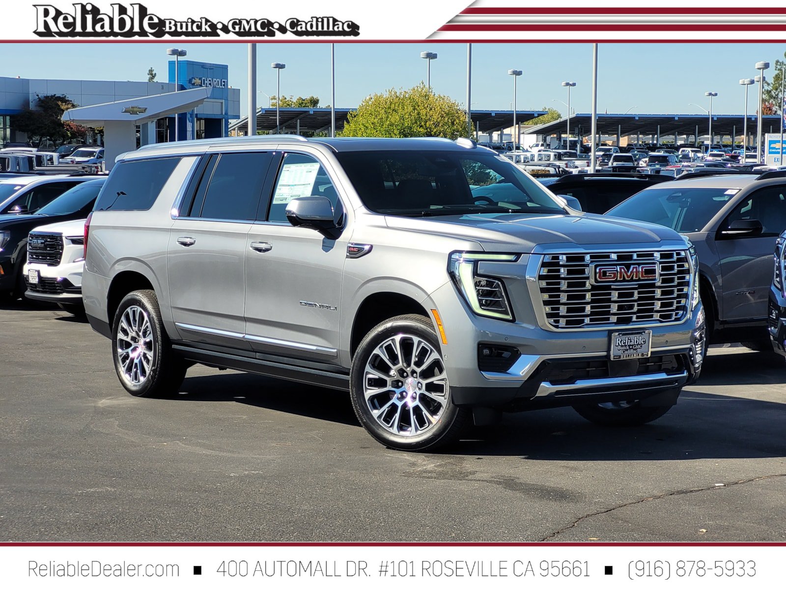 New 2026 GMC Yukon XL Denali w/ Sun & Power Step Package