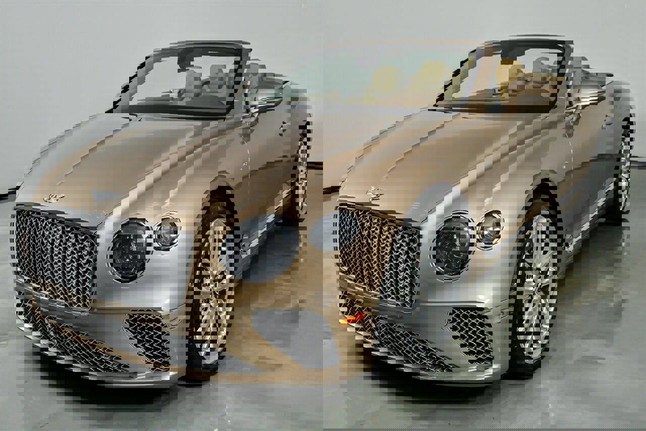 Used 2021 Bentley Continental GT image 6