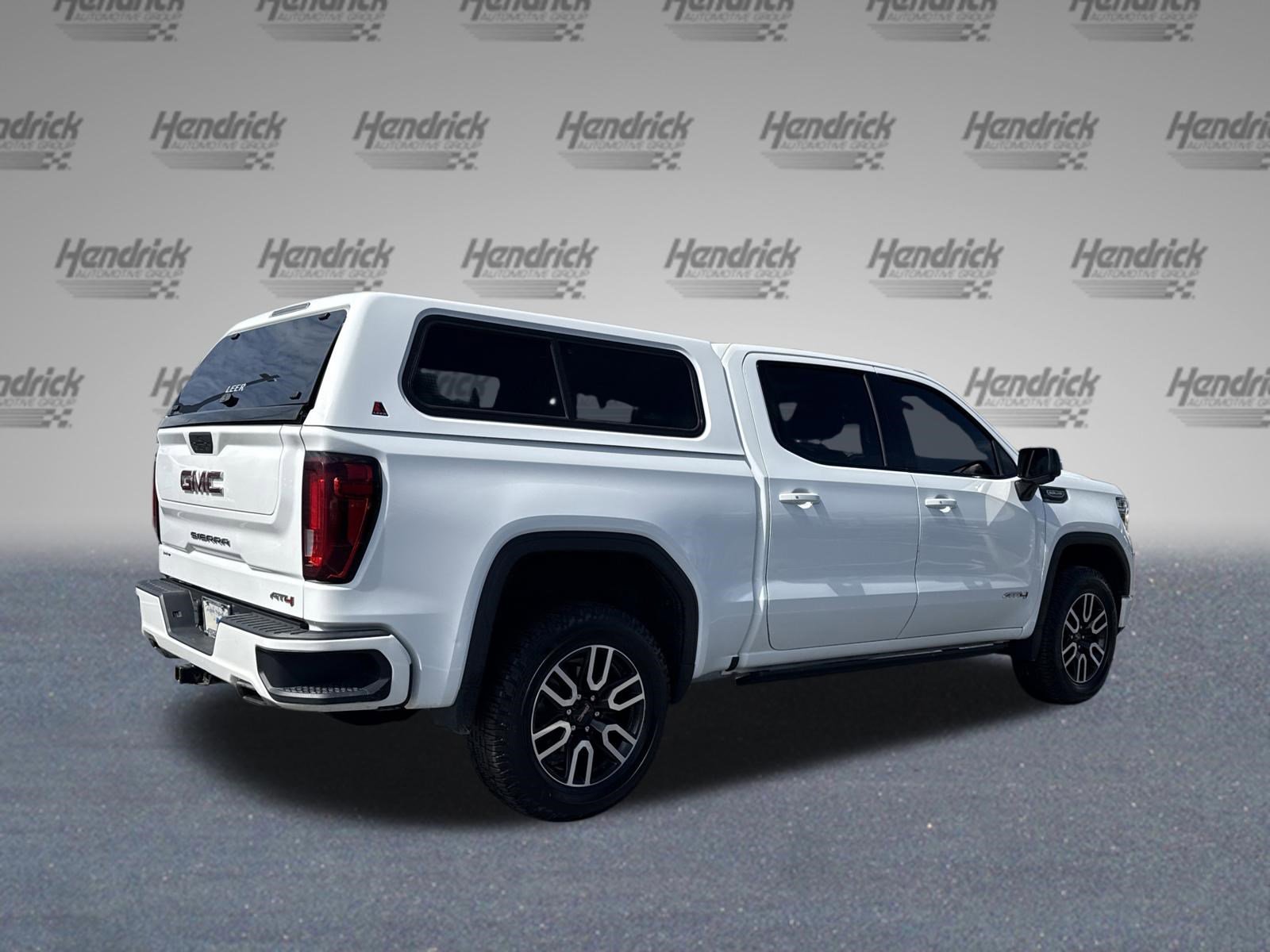 Used 2021 GMC Sierra 1500 AT4 AWD/4WD image 10