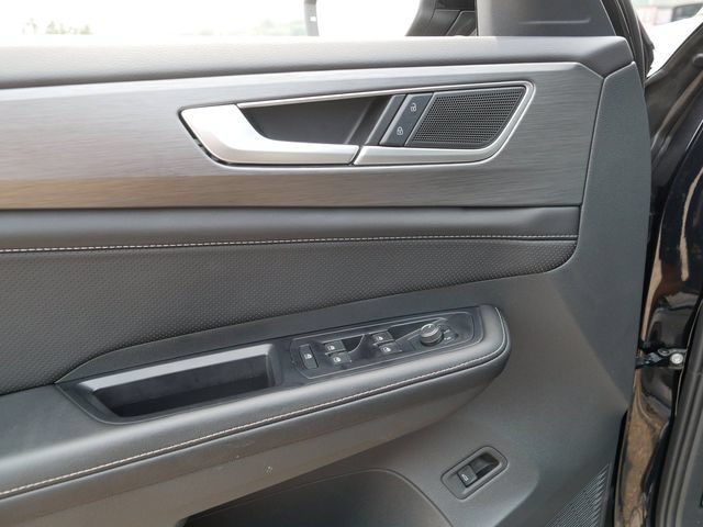 Certified 2026 Volkswagen Atlas Cross Sport SE AWD/4WD image 16