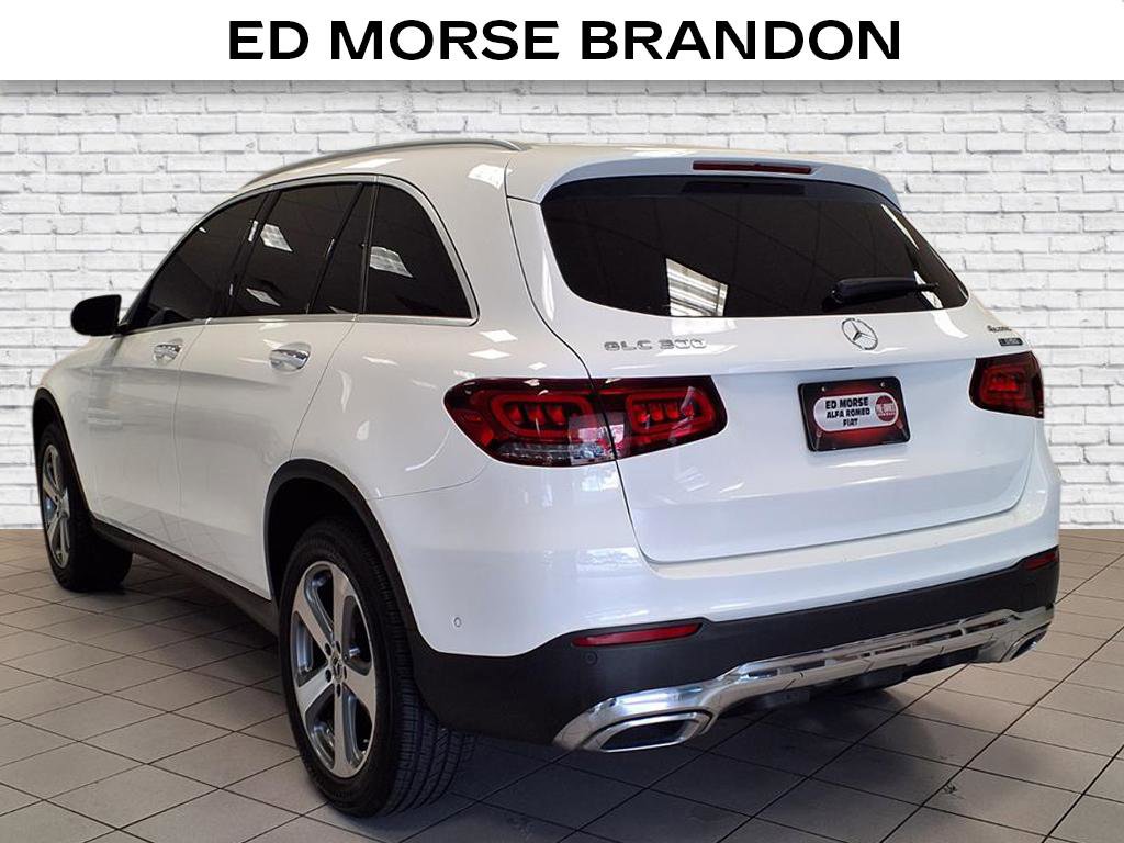 Used 2022 Mercedes-Benz GLC 300 4MATIC image 3