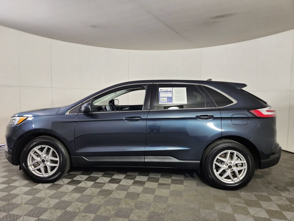 Used 2024 Ford Edge SEL w/ Convenience Package AWD/4WD image 4