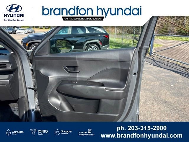 Certified 2026 Hyundai Kona SE AWD/4WD image 8