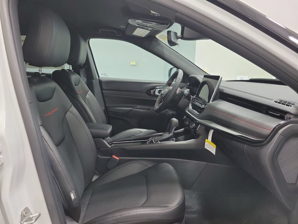 New 2026 Jeep Compass Trailhawk AWD/4WD image 14