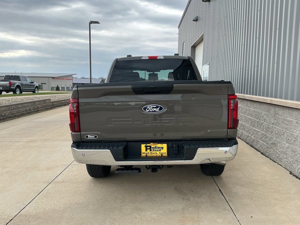 Used 2025 Ford F150 XLT w/ Equipment Group 301A Standard AWD/4WD image 5