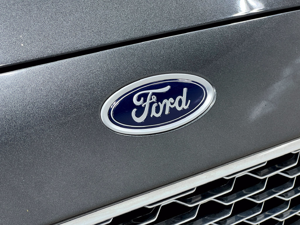 Used 2019 Ford Fusion Titanium FWD image 40