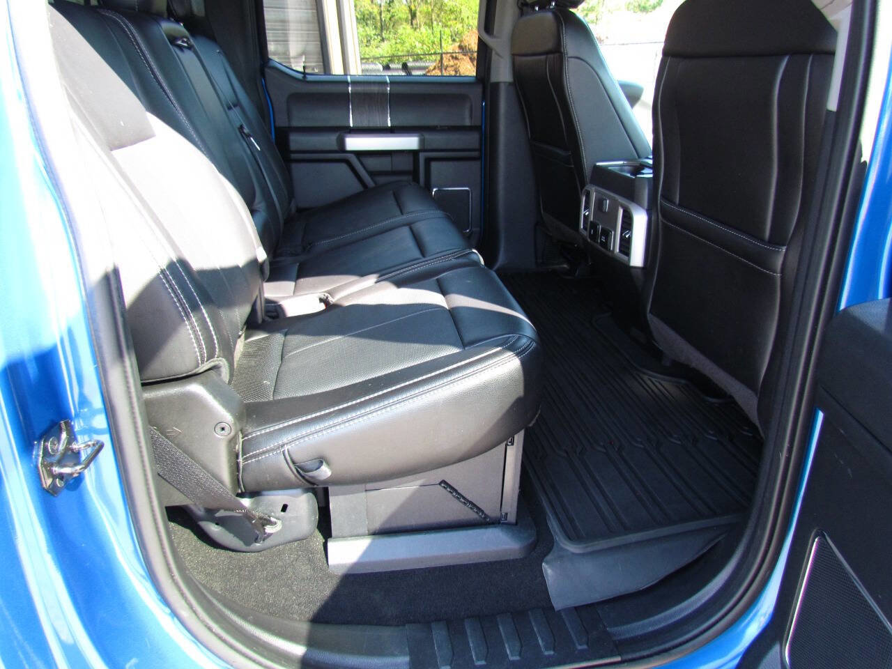 Used 2020 Ford F250 Lariat image 14