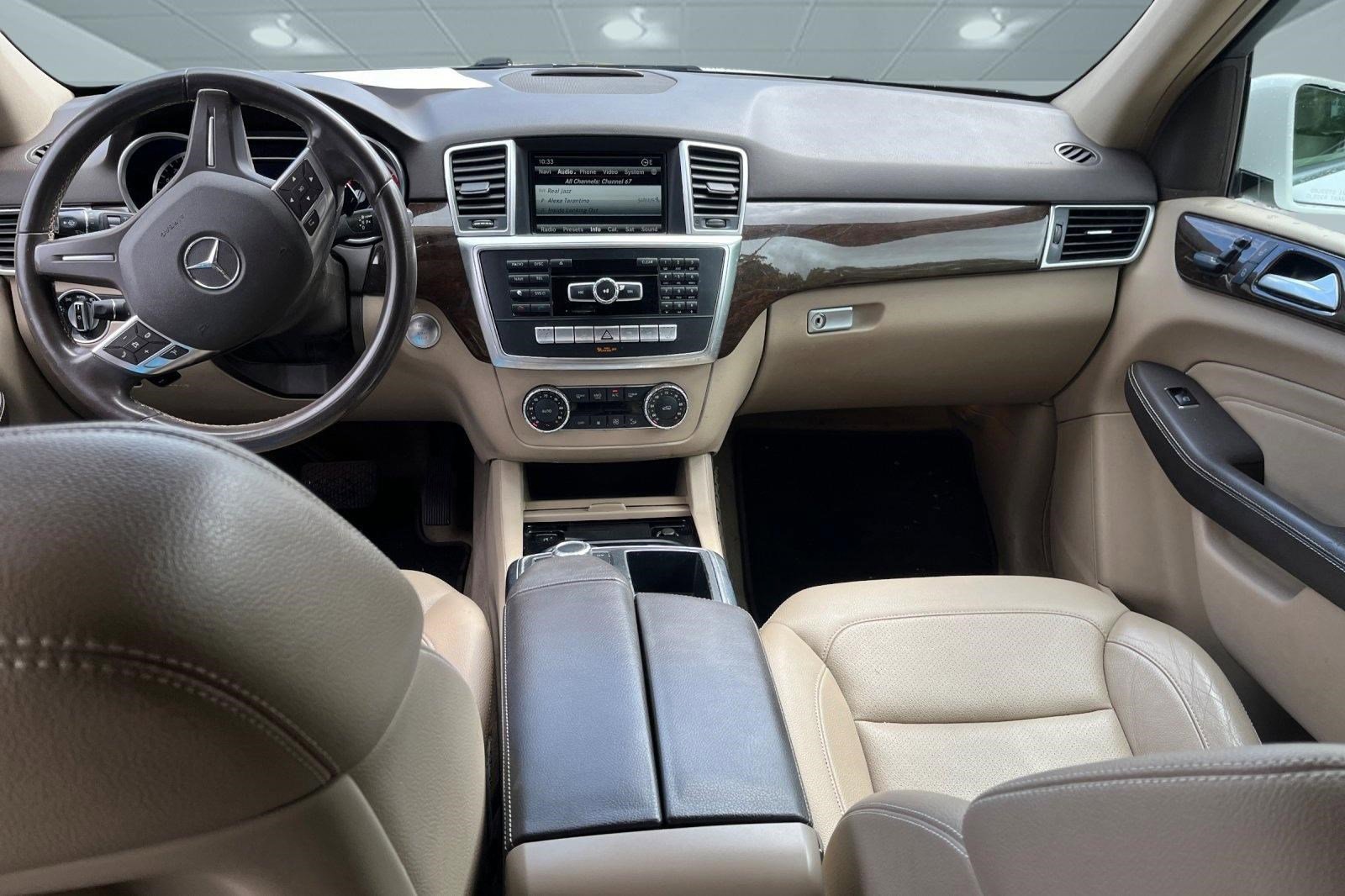 Used 2015 Mercedes-Benz ML 350 4MATIC image 8